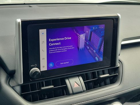 Certified 2025 Toyota RAV4 XLE AWD/4WD image 26