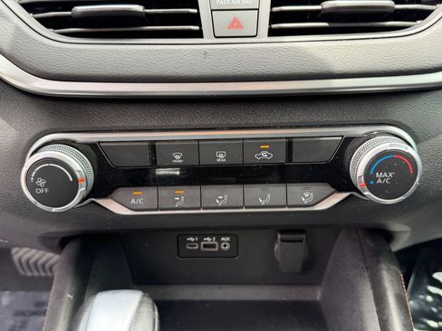 Certified 2022 Nissan Altima 2.5 SR FWD image 25