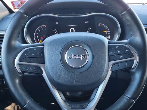 Certified 2020 Jeep Grand Cherokee Altitude image 15