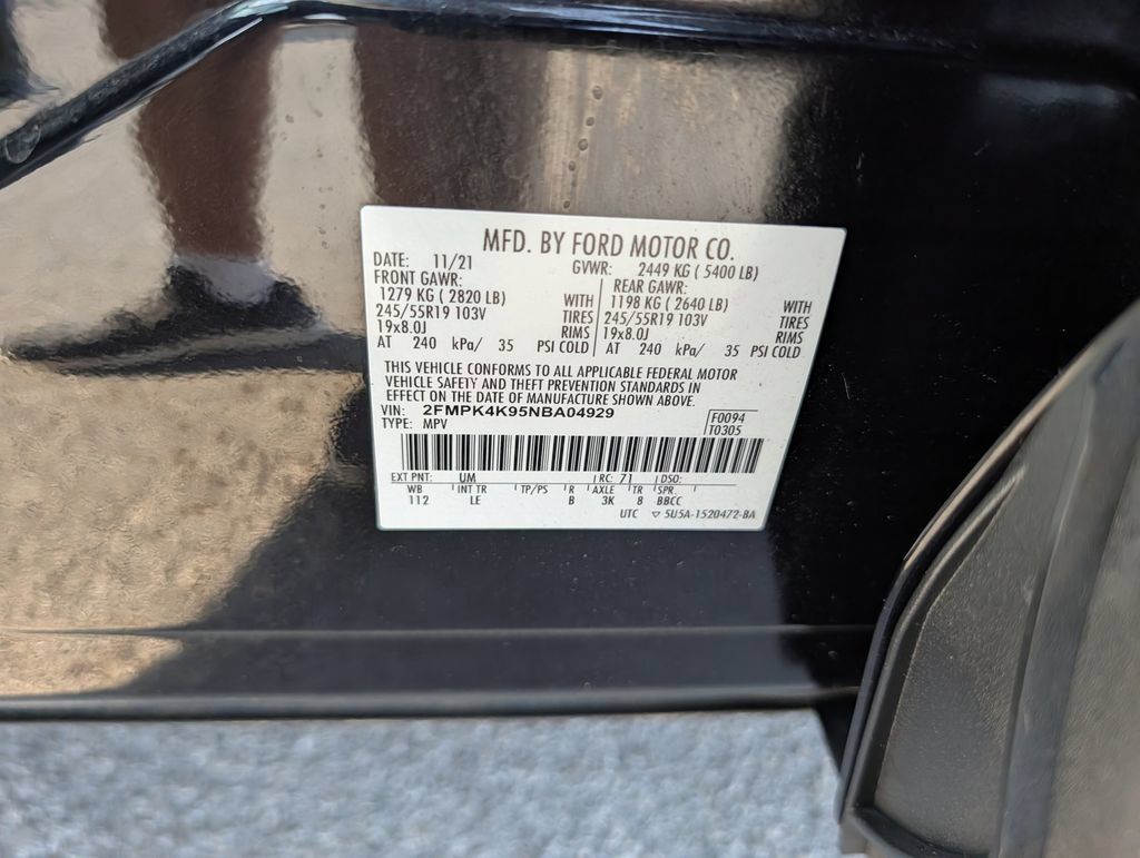 Used 2022 Ford Edge Titanium AWD/4WD image 38