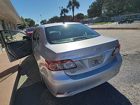 Used 2011 Toyota Corolla LE image 6