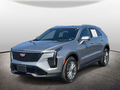 Used 2025 Cadillac XT4 Premium Luxury AWD/4WD image 7