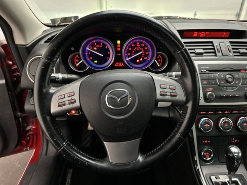 Used 2009 MAZDA MAZDA6 i Grand Touring w/ Moonroof & Bose Pkg image 26
