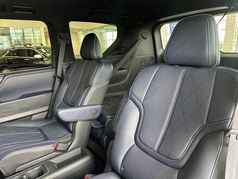 New 2026 INFINITI QX80 4WD w/ Sport Exterior Package image 17