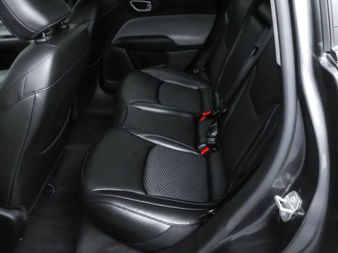 Used 2022 Jeep Compass Latitude w/ Convenience Group image 22