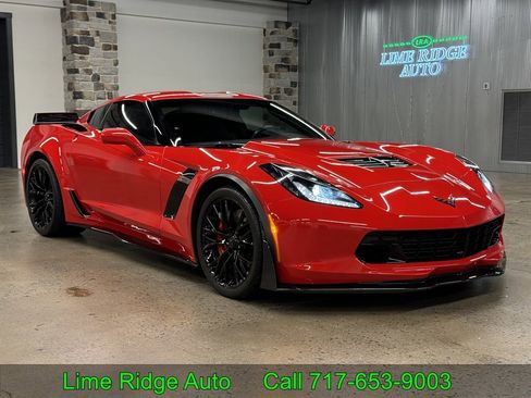 Used 2016 Chevrolet Corvette Z06 w/ Battery Protection Package RWD image 1