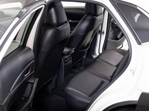 Used 2022 MAZDA CX-30 AWD 2.5 S w/ Select Package image 11