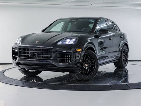 New 2026 Porsche Cayenne Coupe AWD/4WD image 1