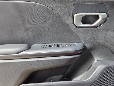 New 2026 Kia K4 LXS image 16