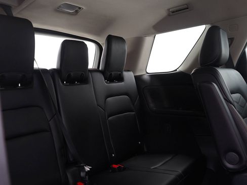 Used 2023 Nissan Pathfinder Platinum w/ Lighting Package (N93) image 12