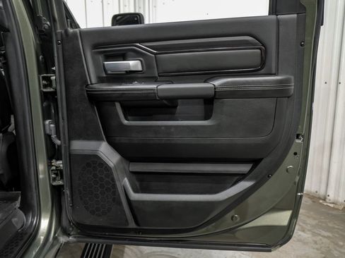 Used 2024 RAM 2500 Rebel AWD/4WD image 49