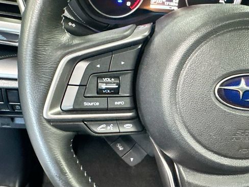 Used 2020 Subaru Forester Premium AWD/4WD image 8