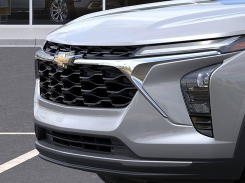 New 2026 Chevrolet Trax LT FWD image 13