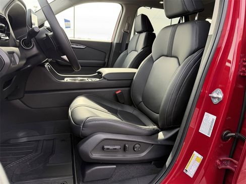 New 2025 Honda Pilot Touring image 25