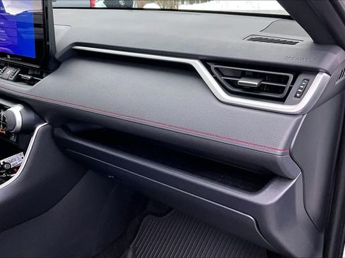 Certified 2025 Toyota RAV4 XSE image 18