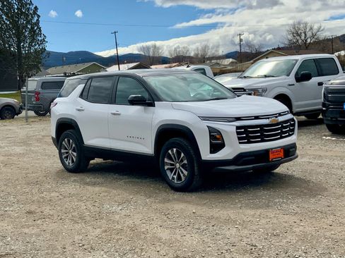 New 2026 Chevrolet Equinox LT w/ Safety and Technology Package AWD/4WD image 7
