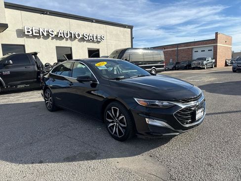 Used 2021 Chevrolet Malibu RS FWD image 4