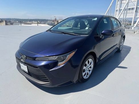 Used 2024 Toyota Corolla LE FWD image 7