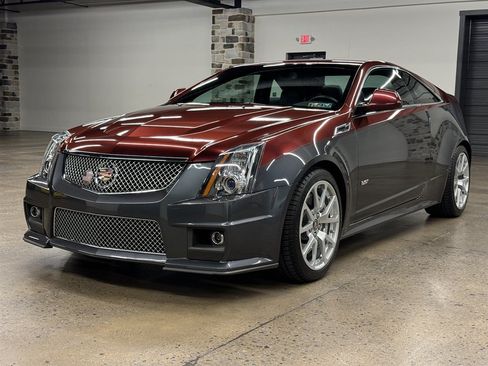 Used 2012 Cadillac CTS V RWD image 3