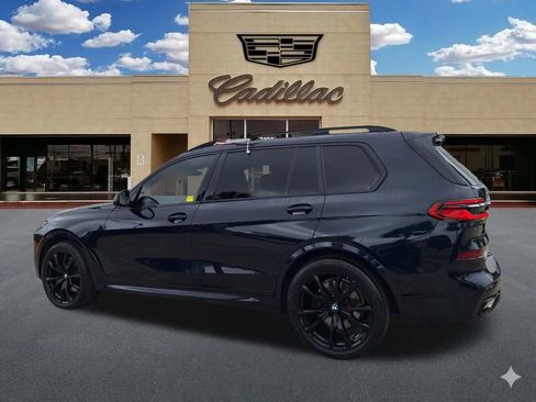 Used 2023 BMW X7 xDrive40i w/ M Sport Package AWD/4WD image 5