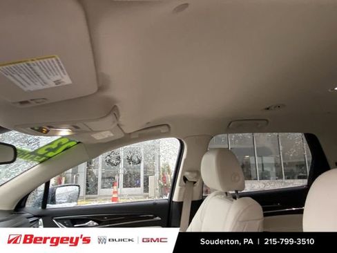 Certified 2023 Buick Enclave Essence image 21