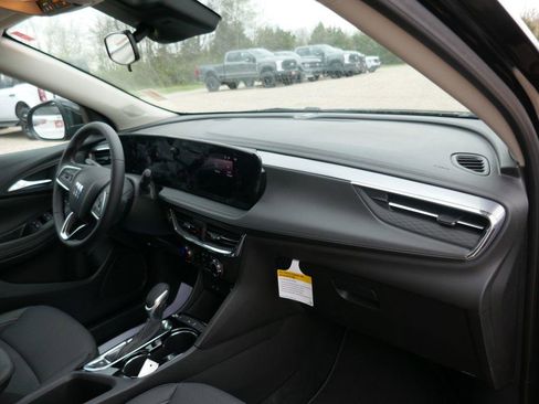New 2026 Buick Encore GX Preferred FWD image 11