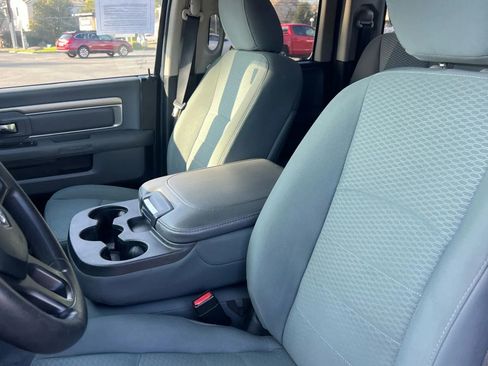 Used 2015 RAM 1500 Classic SLT image 15