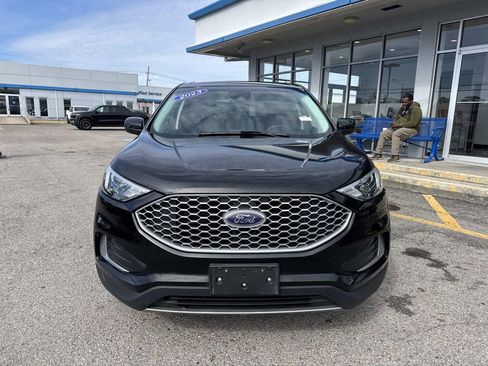 Used 2023 Ford Edge SEL image 2