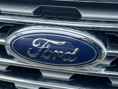 Used 2020 Ford Edge SEL image 10