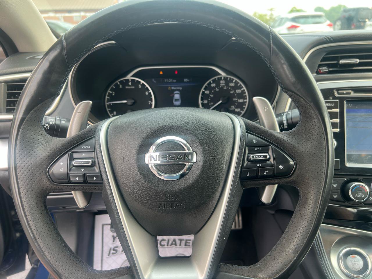 Used 2018 Nissan Maxima SR FWD image 19