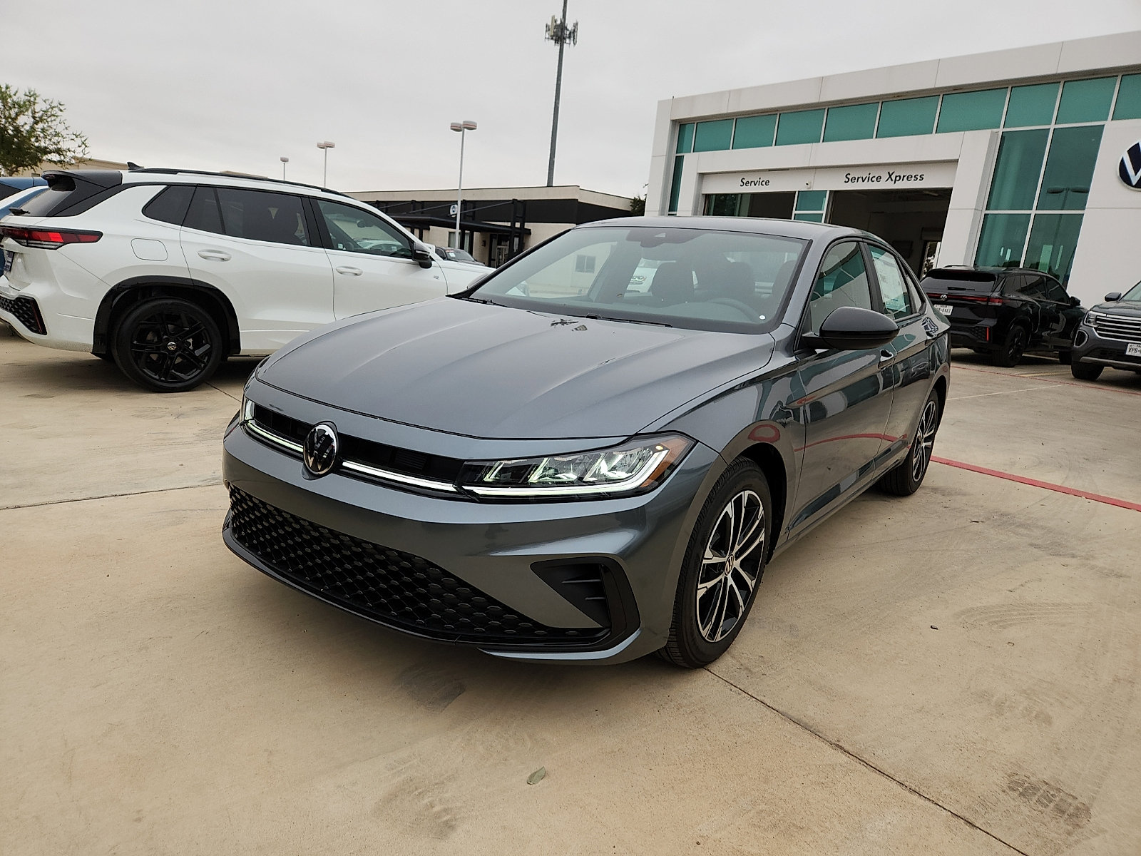 New 2027 Volkswagen Jetta Sport FWD image 2