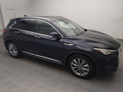 Used 2019 INFINITI QX50 Luxe w/ Navigation Package FWD image 11