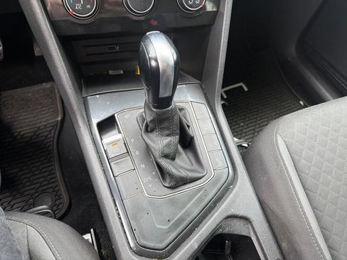 Used 2019 Volkswagen Tiguan S w/ Driver Assistance Package FWD image 21