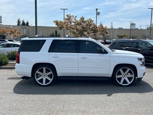 Used 2018 Chevrolet Tahoe Premier AWD/4WD image 6