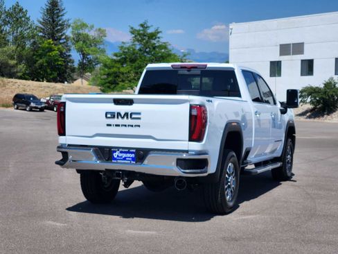 Used 2026 GMC Sierra 2500 SLT w/ SLT Premium Package AWD/4WD image 3