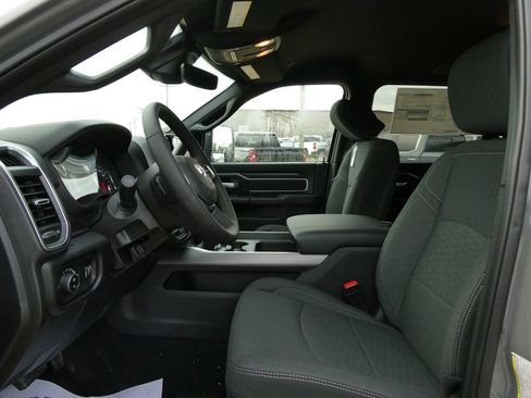 New 2026 RAM 3500 Big Horn AWD/4WD image 16