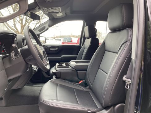 New 2026 Chevrolet Silverado 1500 Custom Trail Boss w/ LPO, Dark Essentials Package image 16