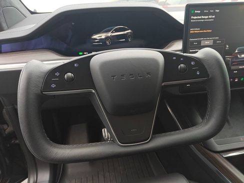 Used 2023 Tesla Model X AWD/4WD image 10