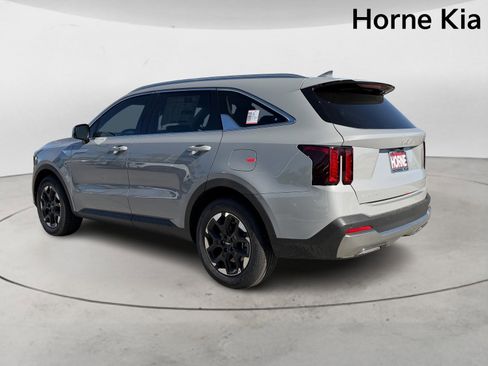 New 2026 Kia Sorento S image 5