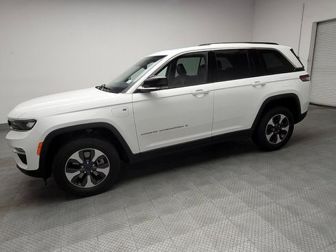 Used 2022 Jeep Grand Cherokee Limited 4xe AWD/4WD image 2