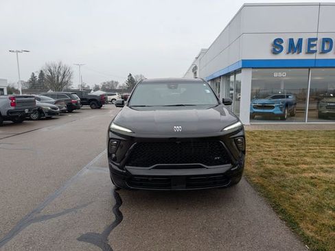 Used 2025 Buick Enclave Sport Touring image 2