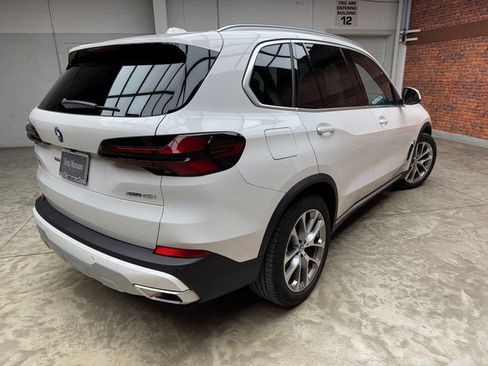 Certified 2025 BMW X5 xDrive40i image 6