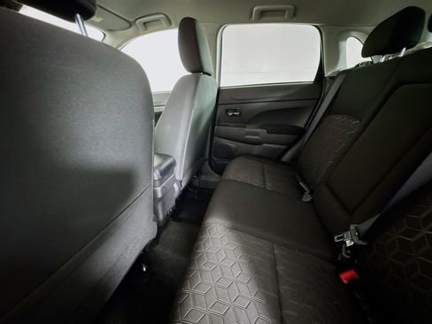 Used 2023 Mitsubishi Outlander Sport ES image 23