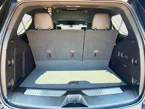 Used 2023 Chevrolet Tahoe Premier RWD image 27