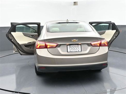 Used 2024 Chevrolet Malibu LT image 46