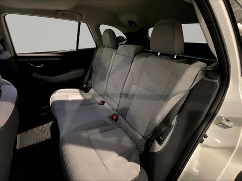 Used 2023 Subaru Outback Premium AWD/4WD image 21