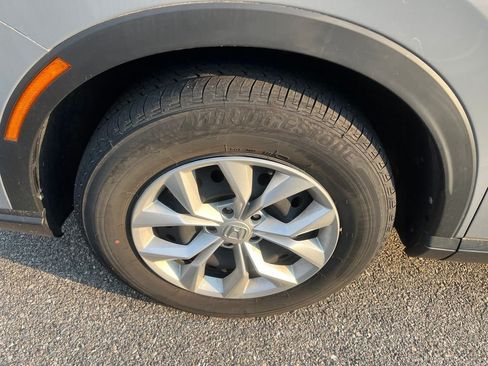 Used 2024 Honda CR-V LX image 3