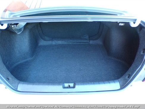 Used 2018 Honda Civic EX-T image 9