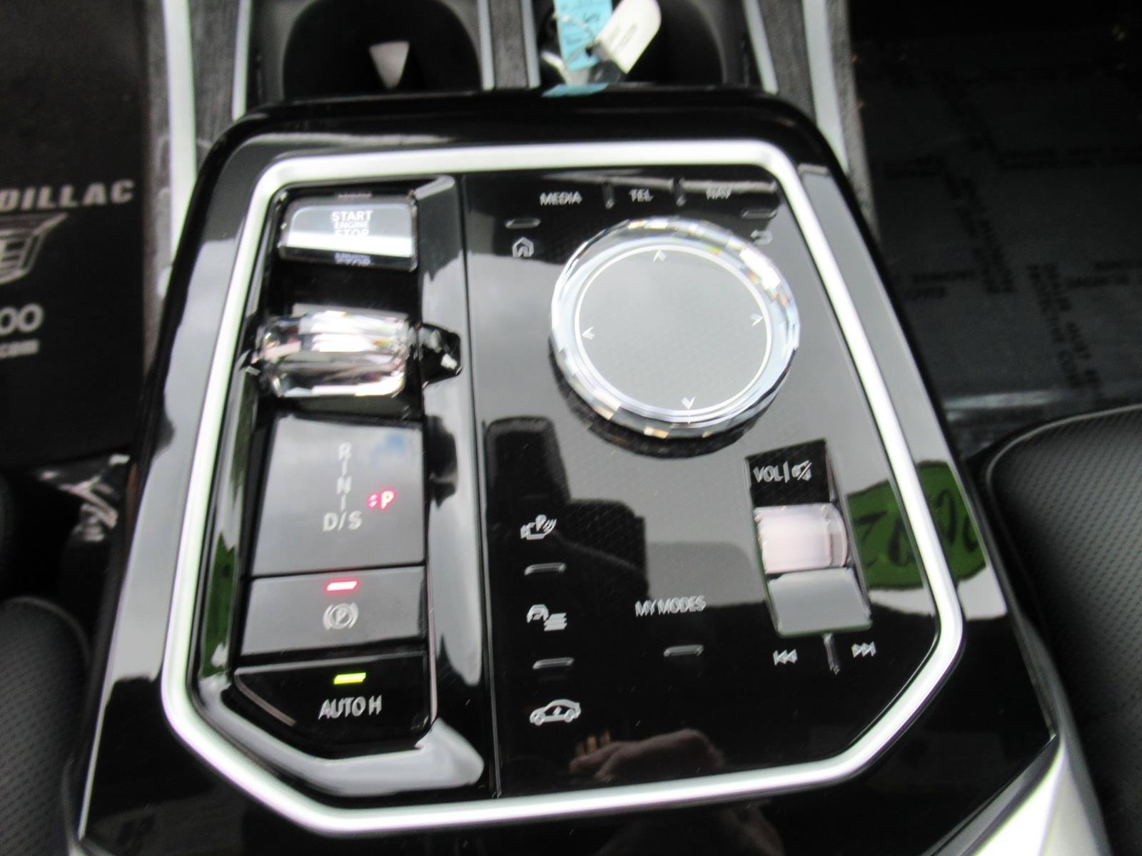 Used 2023 BMW 740i RWD image 27