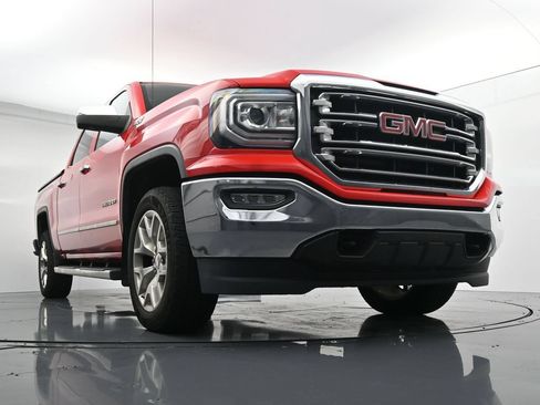 Used 2017 GMC Sierra 1500 SLT w/ SLT Premium Package AWD/4WD image 18